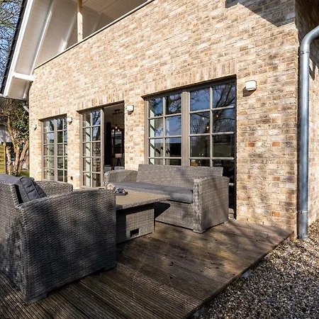 Spo Bude Spo Bude 4 *